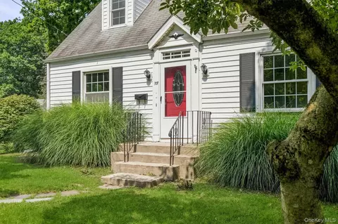 Exterior - 107 E Cedar St, Poughkeepsie, NY 12601 photo 7 of 16