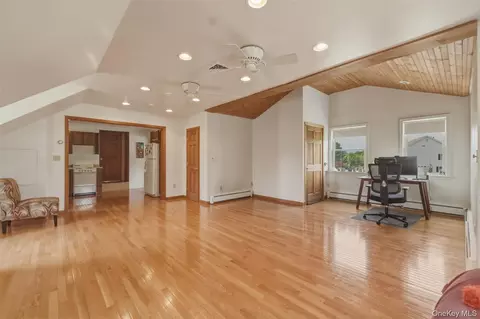 Living - 79 Millbrook Rd, Wallkill, NY 12589 photo 7 of 7