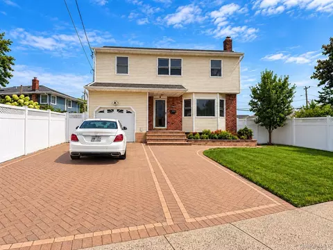 1745 Bellmore Ave, North Bellmore, NY 11710