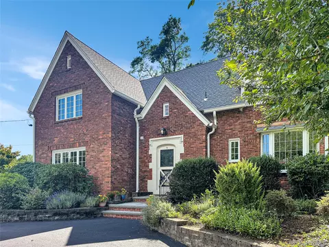 75 Valentine Ave, Kingston, NY 12401