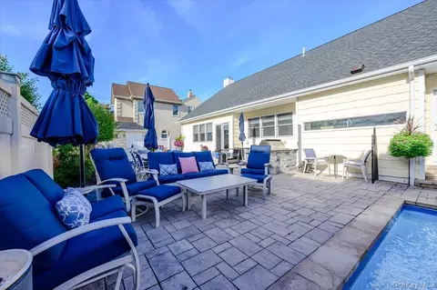 Other - 85 Suffolk Blvd, Atlantic Beach, NY 11509 photo 10 of 11