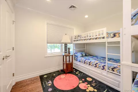 Bedroom - 85 Suffolk Blvd, Atlantic Beach, NY 11509 photo 3 of 8