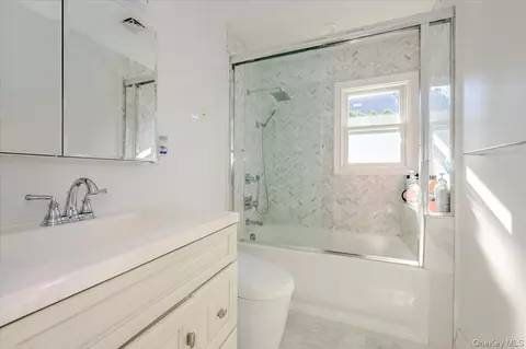 Bath - 85 Suffolk Blvd, Atlantic Beach, NY 11509 photo 2 of 6