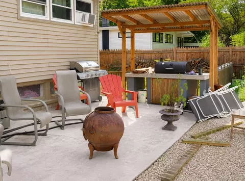Exterior - 16 Exeter Rd, Poughkeepsie, NY 12603 photo 2 of 2