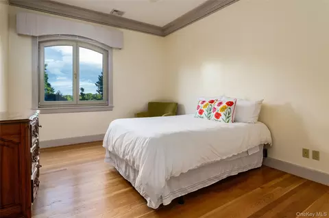 Bedroom - 7 Rockledge Rd, Rye, NY 10580 photo 1 of 4