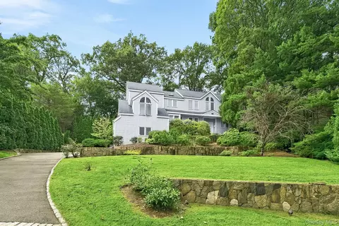 35 Highridge Rd, Greenburgh, NY 10530