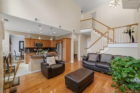 Other - 26 Scofield Ct, Peekskill, NY 10566 photo 4 of 14