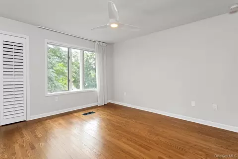Bedroom - 3 Davids Ln, Ossining, NY 10562 photo 2 of 4