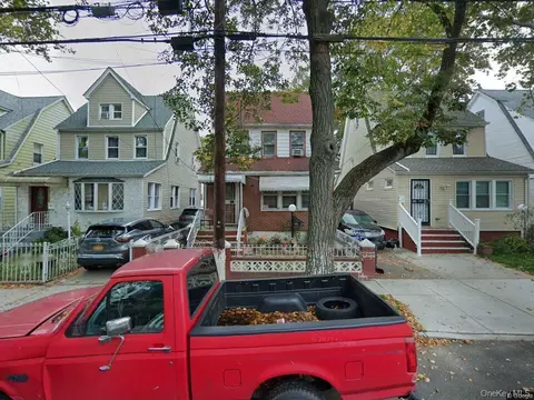 115-31 197th St, New York, NY 11412
