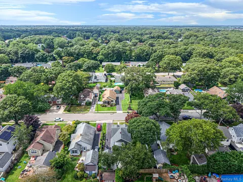 View/Area - 101 Highland Ave, Patchogue, NY 11772 photo 3 of 4