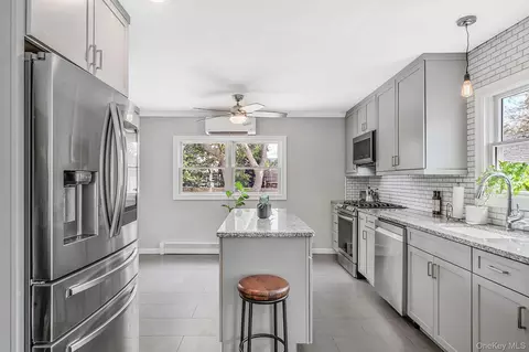Kitchen - 101 Highland Ave, Patchogue, NY 11772 photo 2 of 4