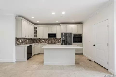 Kitchen - 11 Halley Dr, Patchogue, NY 11772 photo 1 of 3