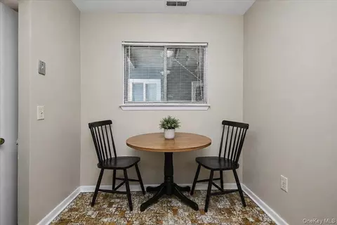 Dining - 902 Commons Way #D, Fishkill, NY 12524 photo 2 of 2