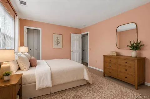 Bedroom - 902 Commons Way #D, Fishkill, NY 12524 photo 3 of 5