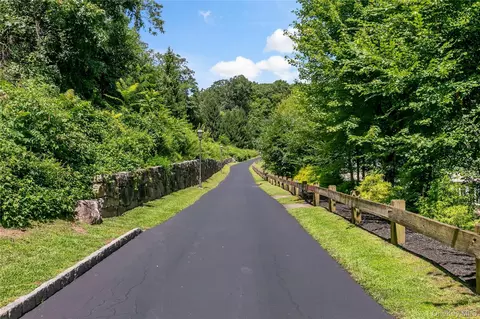 427 Trump Park, Yorktown, NY 10588