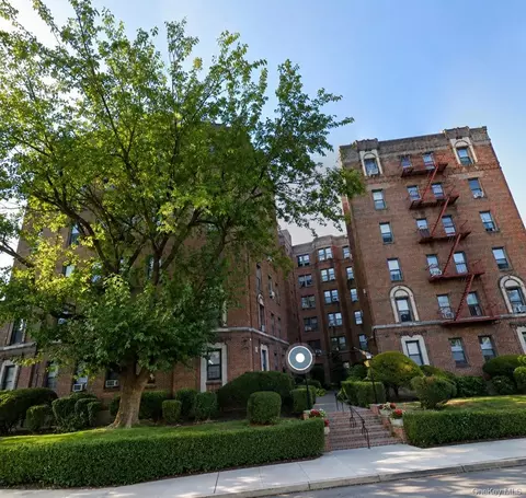 115-25 84th Ave #6K, New York, NY 11418