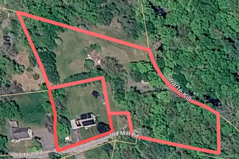 15 Old Mill Rd, Esopus, NY 12429