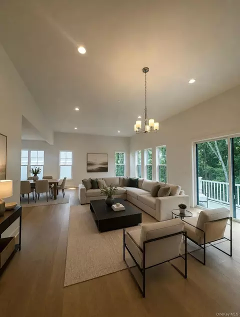 Living - 2050 Summit Loop #61, Carmel, NY 10512 photo 1 of 1