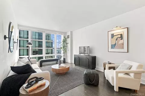 50 Riverside Blvd #15M, New York, NY 10069