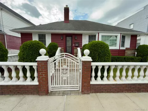 12714 102nd Rd, South Richmond Hill, NY 11419