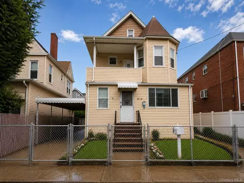 95-15 118th St, South Richmond Hill, NY 11419