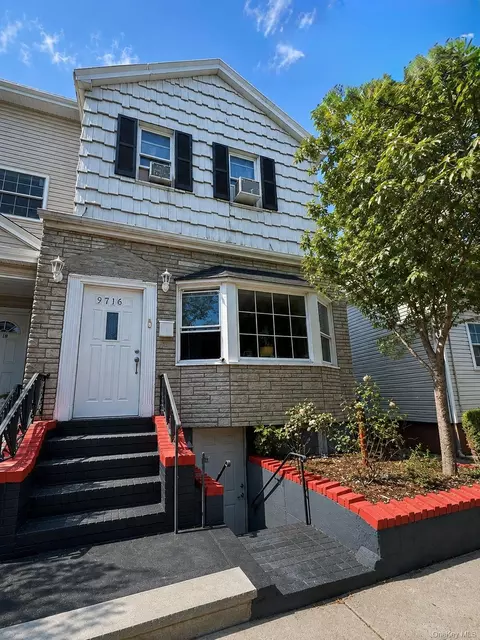 97-16 103rd St, New York, NY 11416
