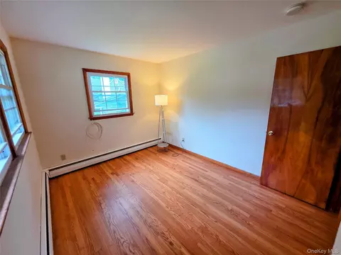 Bedroom - 80 Colburn Dr, Poughkeepsie, NY 12603 photo 4 of 7