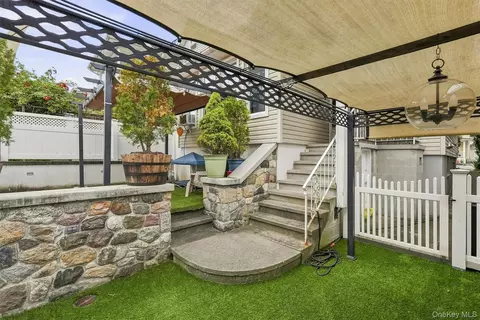 Exterior - 313 Depew St, Peekskill, NY 10566 photo 4 of 10