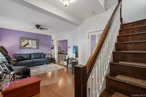 Entry Way - 313 Depew St, Peekskill, NY 10566 photo 2 of 5