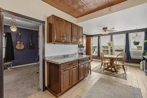 Entry Way - 313 Depew St, Peekskill, NY 10566 photo 4 of 5