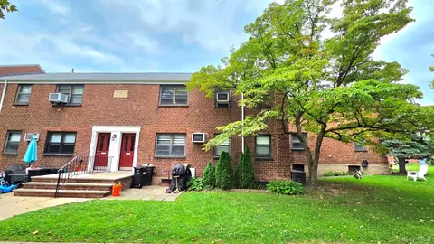 Exterior - 163-70 17th Ave #UPPER LEVEL, Whitestone, NY 11357 photo 1 of 2