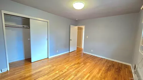 Bedroom - 163-70 17th Ave #UPPER LEVEL, Whitestone, NY 11357 photo 8 of 9
