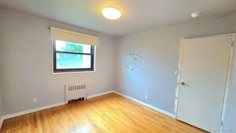 Bedroom - 163-70 17th Ave #UPPER LEVEL, Whitestone, NY 11357 photo 5 of 9