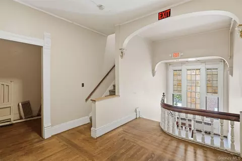 Entry Way - 40 S Hamilton St, Poughkeepsie, NY 12601 photo 8 of 12