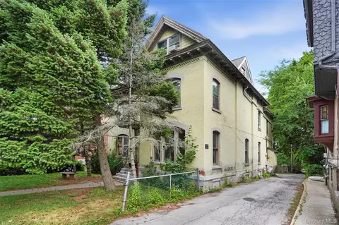 Exterior - 40 S Hamilton St, Poughkeepsie, NY 12601 photo 1 of 5