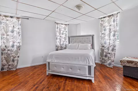 Bedroom - 11 S White St, Poughkeepsie, NY 12601 photo 2 of 4