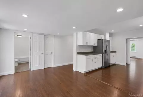 Entry Way - 2374 Bruynswick Rd, Shawangunk, NY 12589 photo 3 of 7