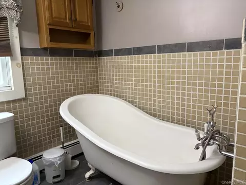 Bath - 13 Cedar Ln, Poughkeepsie, NY 12601 photo 2 of 2