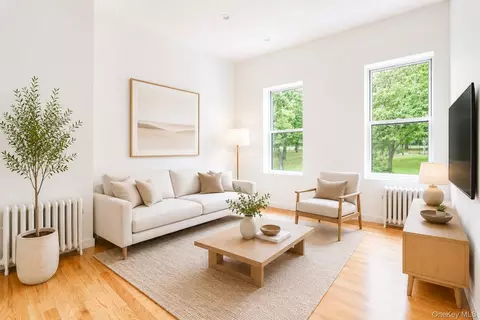 1501 Teller Ave, New York, NY 10457