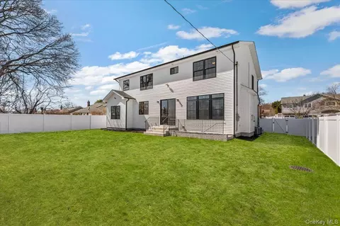 Other - 31 Cedar Dr E, Plainview, NY 11803 photo 11 of 11