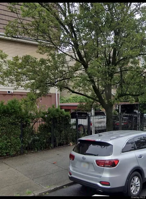 1177 Vyse Ave, New York, NY 10459