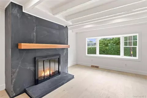 Living - 20 Division St, Philipstown, NY 10516 photo 2 of 6