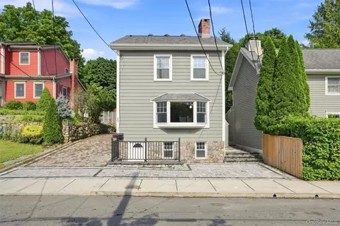 Exterior - 20 Division St, Philipstown, NY 10516 photo 2 of 8
