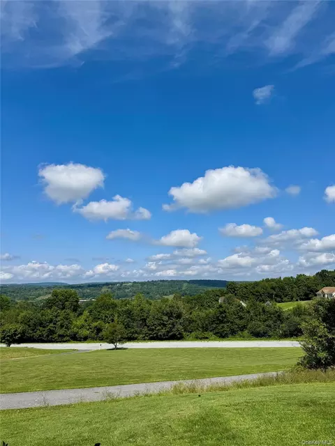 96 Bender Rd, Minisink, NY 10998