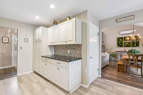 Other - 302 Maple Ave, Patchogue, NY 11772 photo 4 of 6