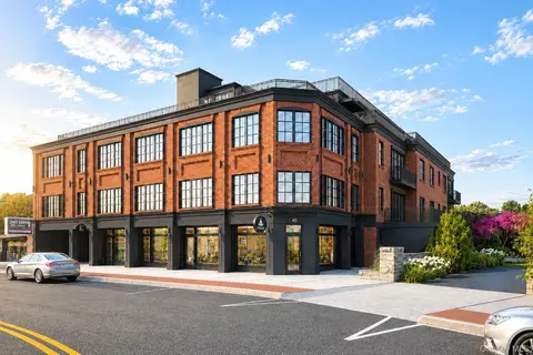 41 Cedar St #11, Greenburgh, NY 10522
