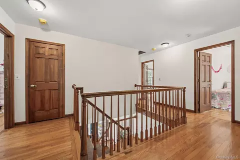 Entry Way - 87 Summit St, Monroe, NY 10950 photo 3 of 3