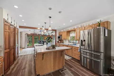 Kitchen - 87 Summit St, Monroe, NY 10950 photo 4 of 5