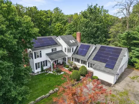 Exterior - 87 Summit St, Monroe, NY 10950 photo 3 of 9
