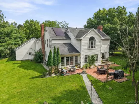 Exterior - 87 Summit St, Monroe, NY 10950 photo 1 of 9
